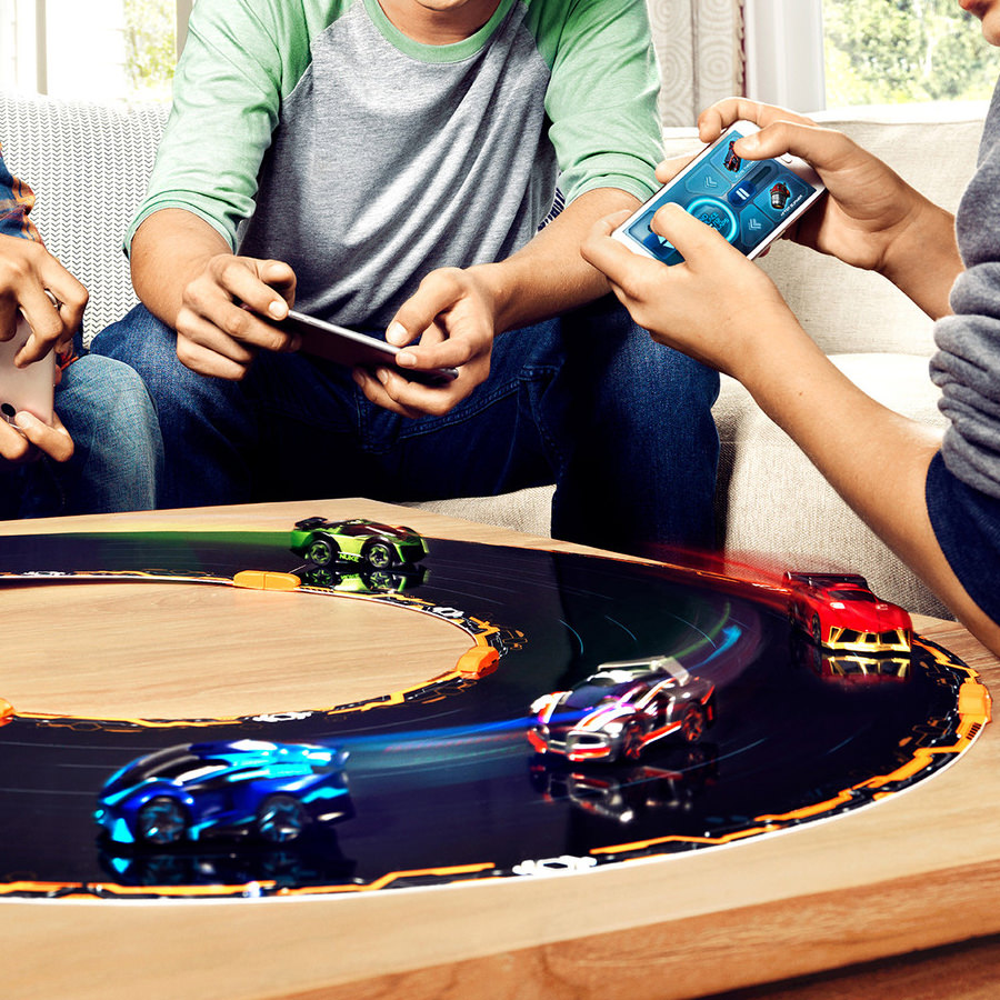 Anki Overdrive Starter KitFast And Furious EditionAnki Overdrive