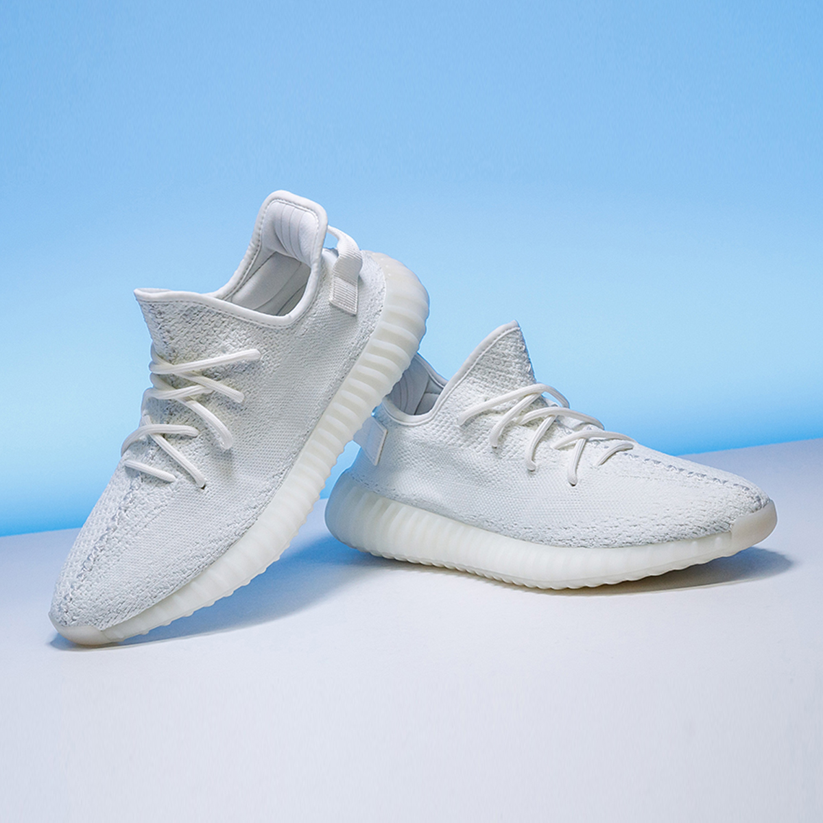adidas yeezy boost v2 white