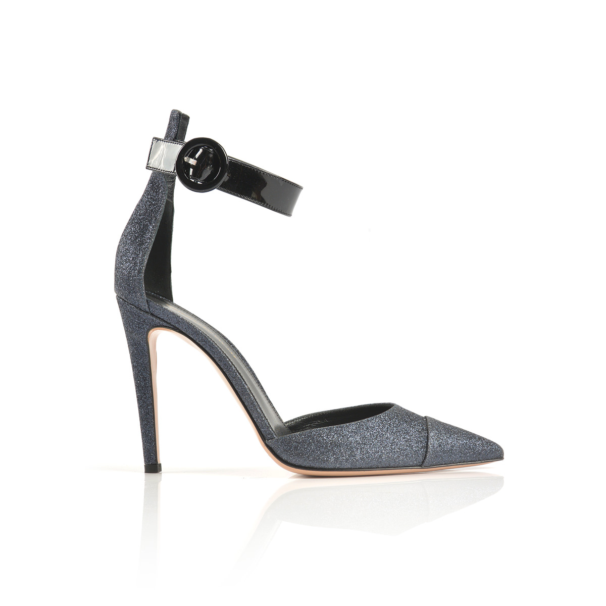 Gianvito Rossi Glitter PumpGianvito Rossi Glitter Pump OFour