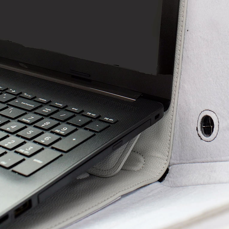 Alcove Workstation™Alcove Workstation™ OFour