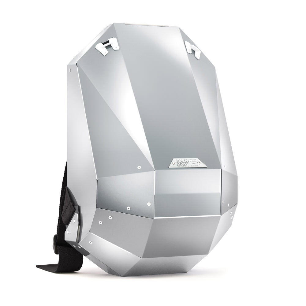 HardShell Aluminium BackpackHardShell Aluminium Backpack OFour