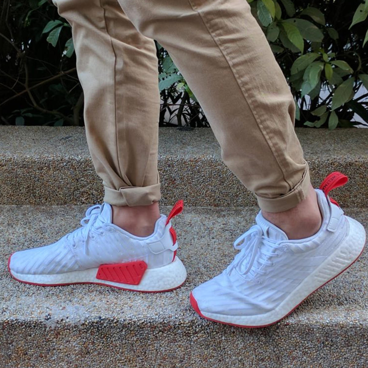 adidas nmd r2 white and red