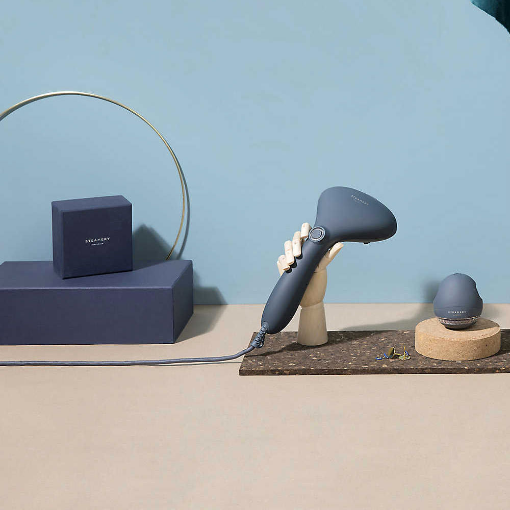 STEAMERY Cirrus No.2 Travel Steamer OFour