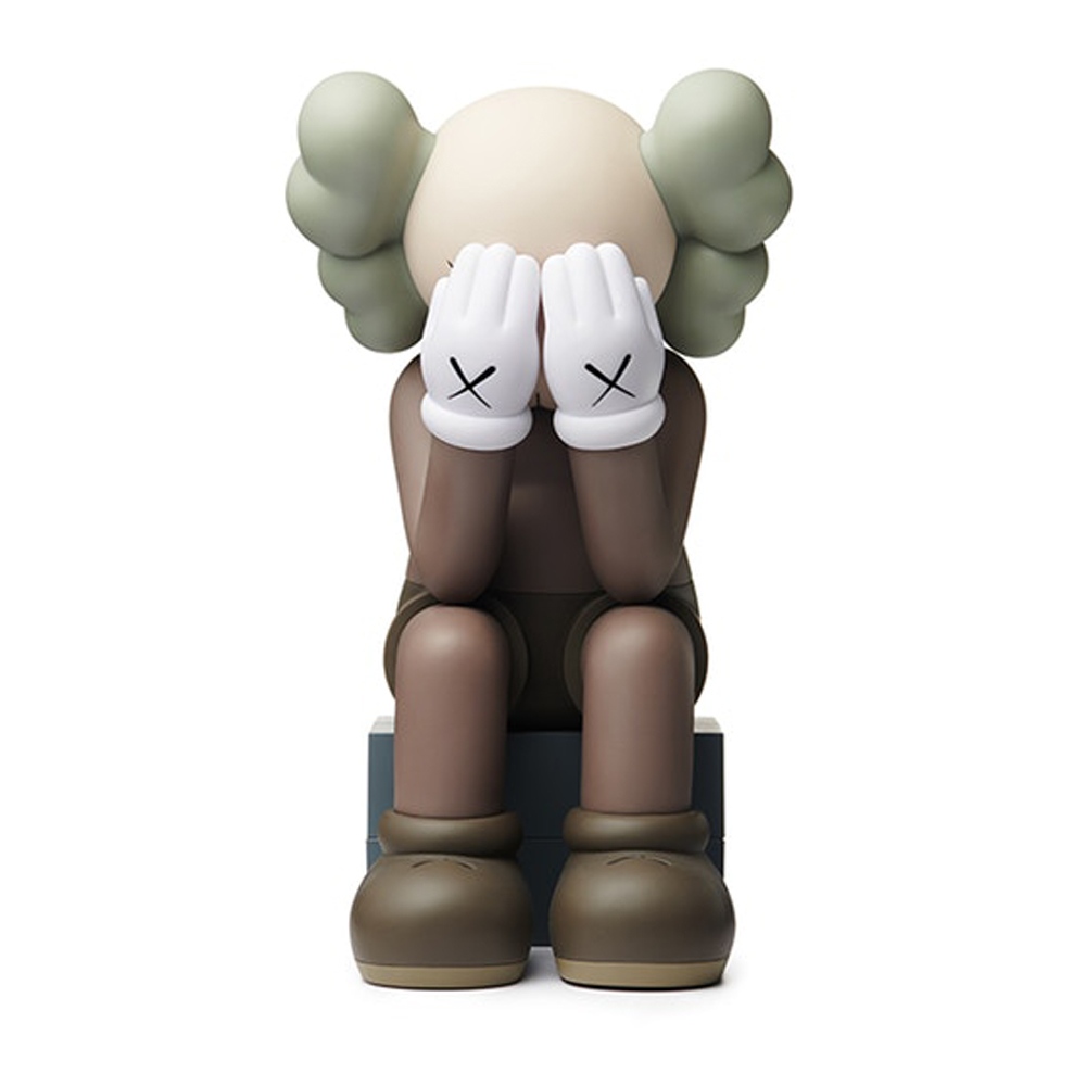 KAWS Passing Through Open Edition Vinyl Figure BrownKAWS Passing ...