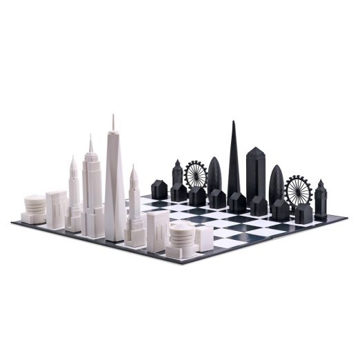 Skyline Chess Set - New York Vs London Special Edition