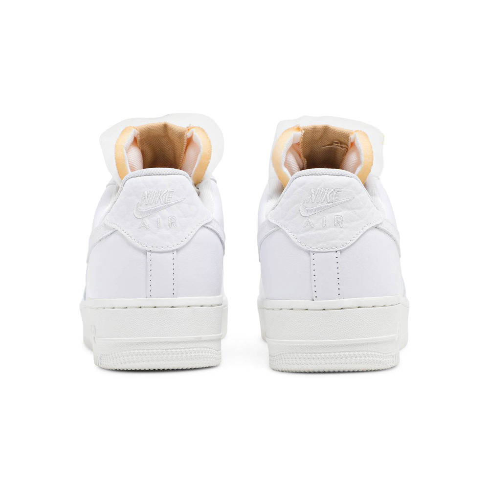 Nike Air Force 1 Low '07 LX Bling (W)Nike Air Force 1 Low '07 LX Bling (W)  - OFour
