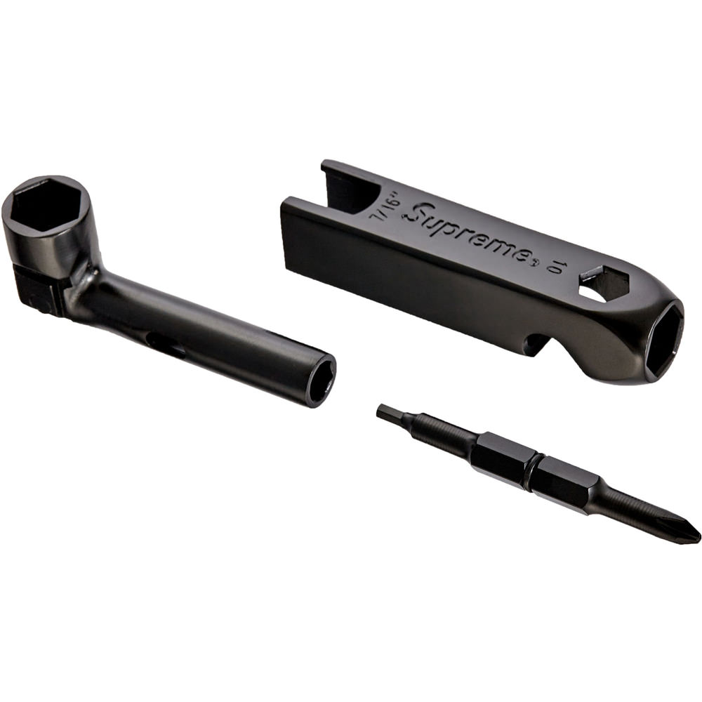 Pipe Skate Key – Supreme