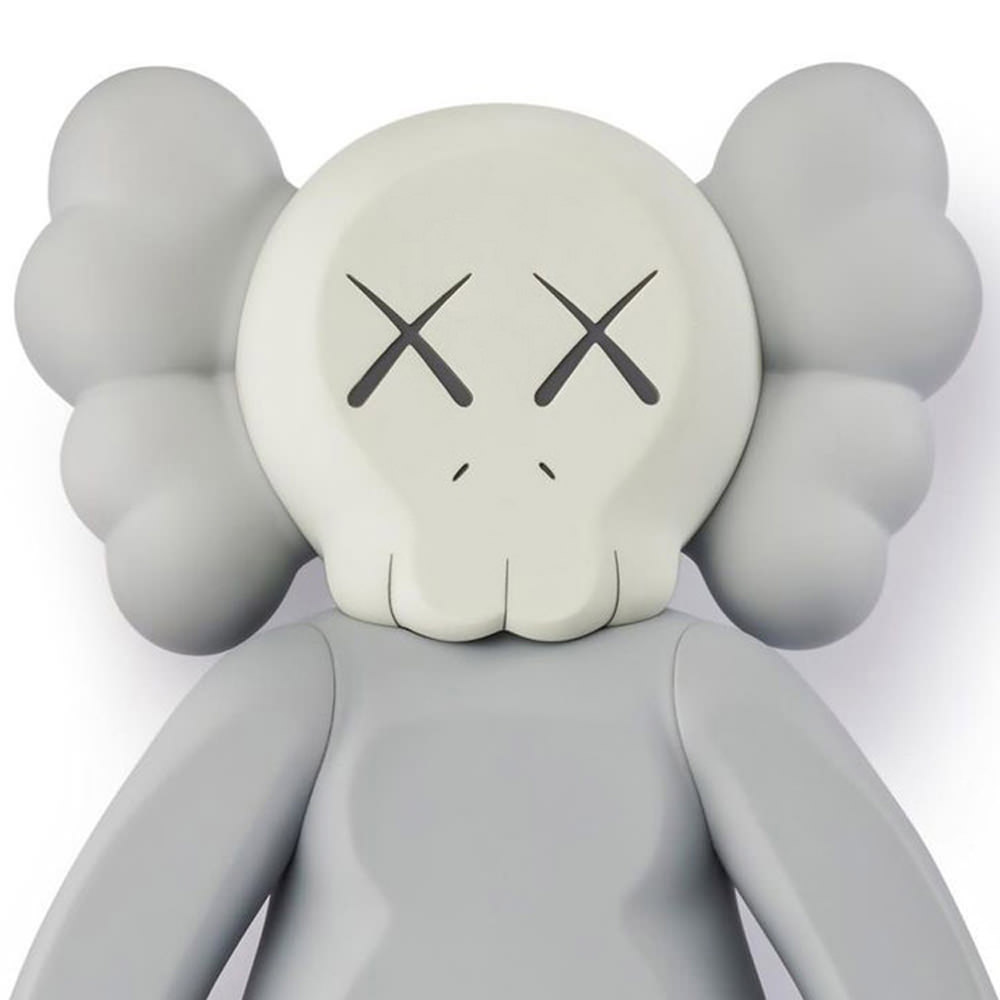 Kaws Companion 2020 Figure GreyKaws Companion 2020 Figure Grey - OFour