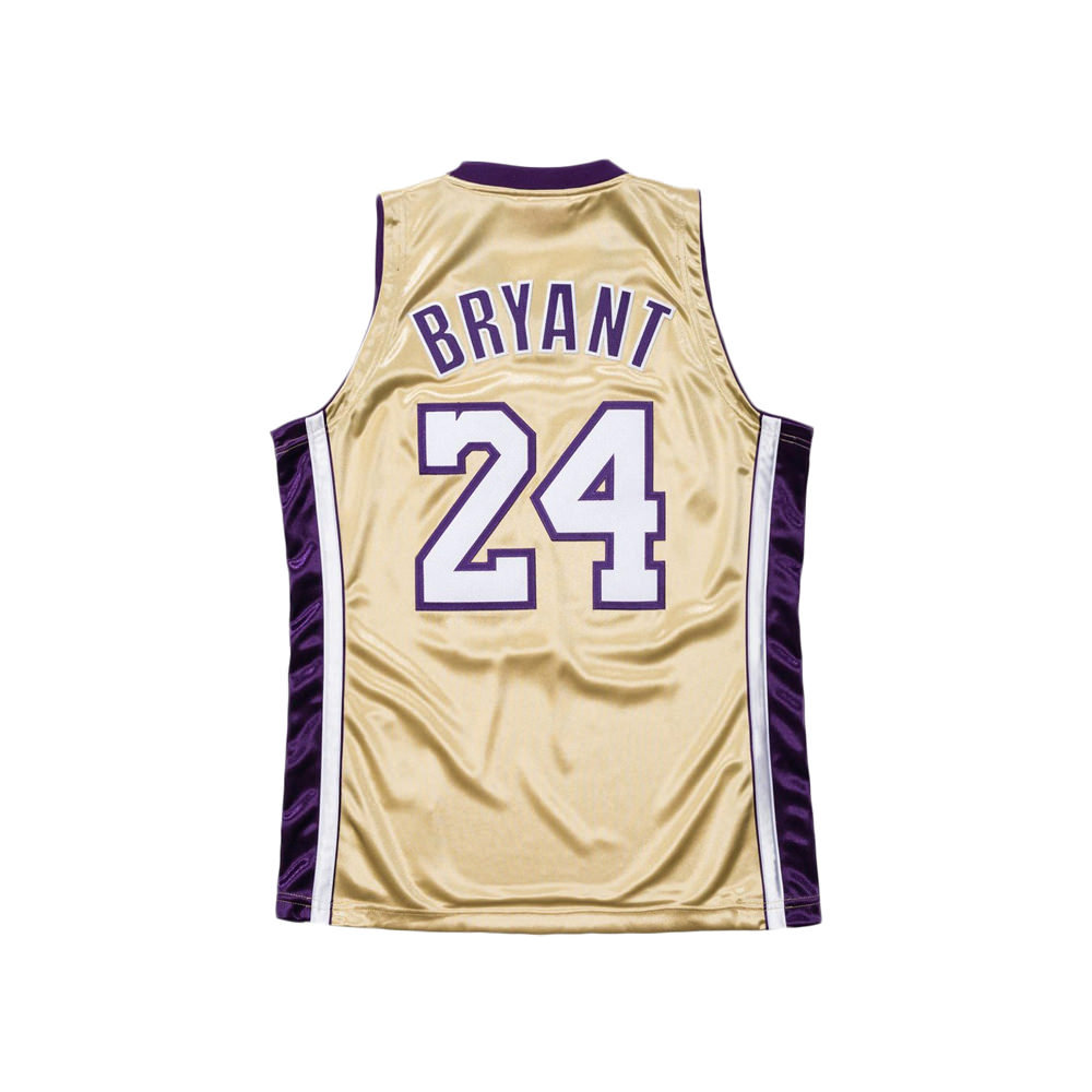 kobe bryant hof jersey