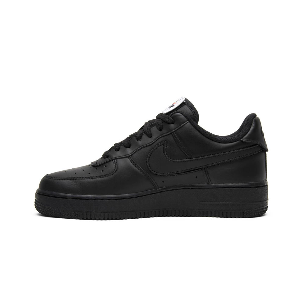 Black nike air hotsell force 1 swoosh pack