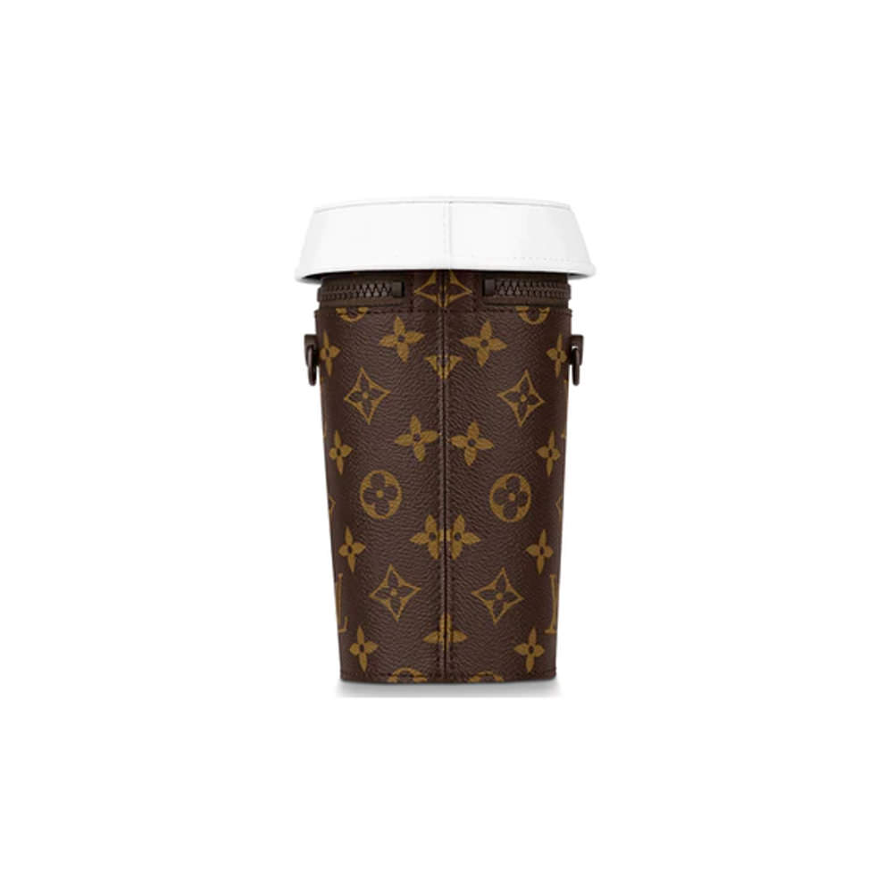 ✨NEW ARRIVAL✨ LOUIS VUITTON MONOGRAM COFFEE CUP BAG $3,500.00 Material:  Canvas Hardware: Matte brown-tone Colour: Brown monogram Size:…