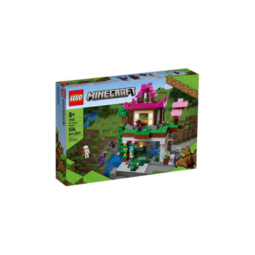 LEGO Minecraft The Training Grounds Set 21183