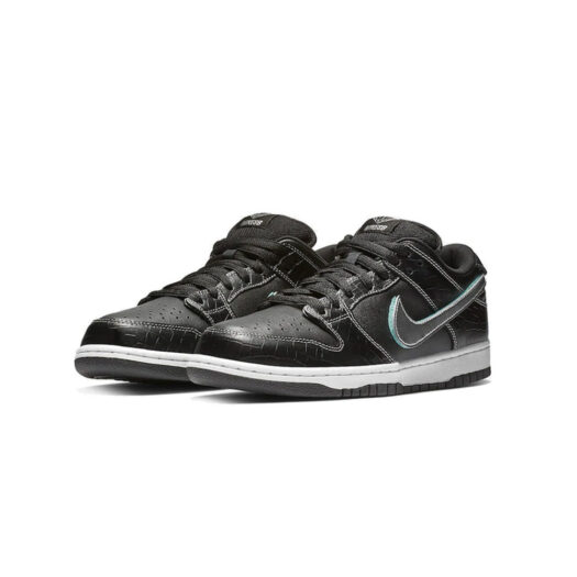 Nike SB Dunk Low Diamond Supply Co Black Diamond