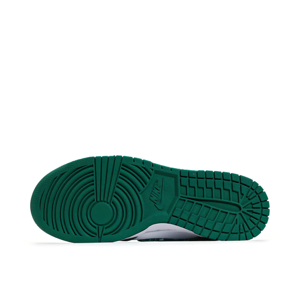 Nike Dunk Low Green Paisley (W)Nike Dunk Low Green Paisley (W) - OFour