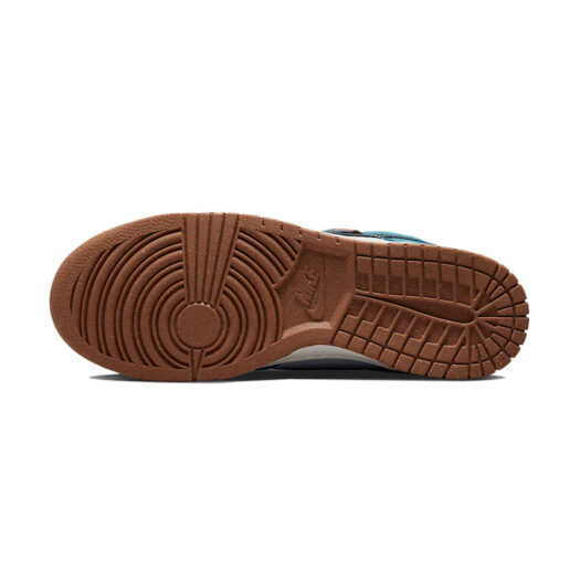 Nike Dunk Low SE Toasty Rift Blue