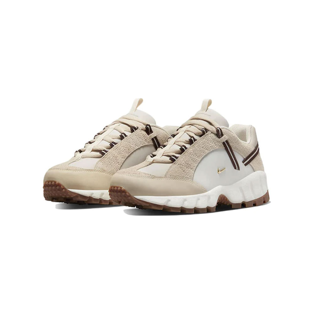 Nike Air Humara LX Jacquemus Light Bone Gold (W)Nike Air Humara LX