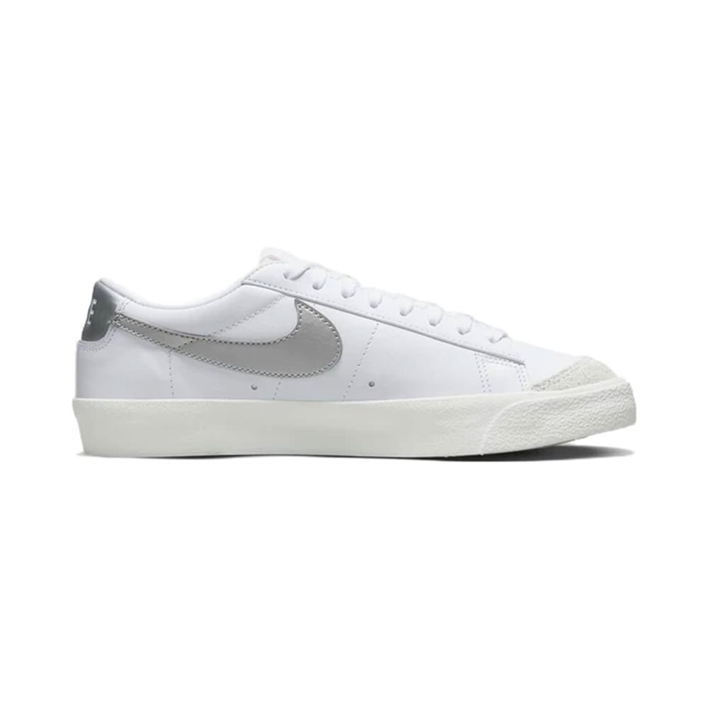 Nike clearance blazer silver