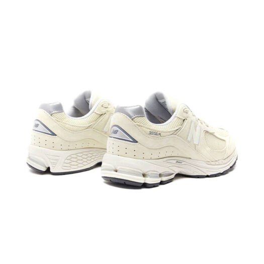 New Balance 2002R Bone Light Aluminum