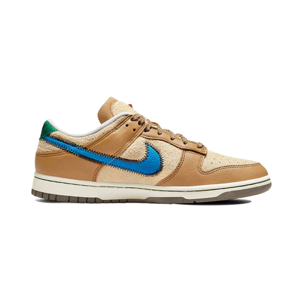 dunks low foot locker