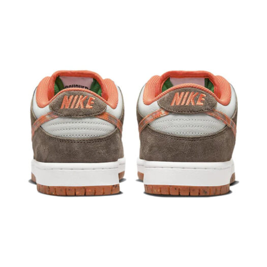 Nike SB Dunk Low Crushed D.C.