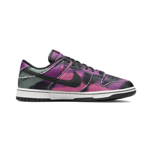 Nike Dunk Low Graffiti Pink