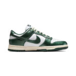 Nike Dunk Low Vintage Green (W)