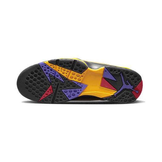 Jordan 7 Retro SE Afrobeats