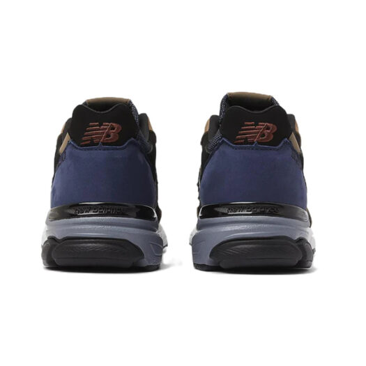 New Balance 920 MiUK Navy Beige Black
