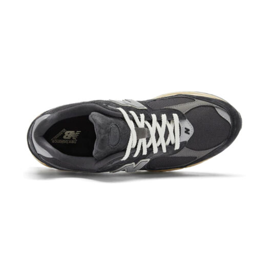 New Balance 2002R Black Dark Grey