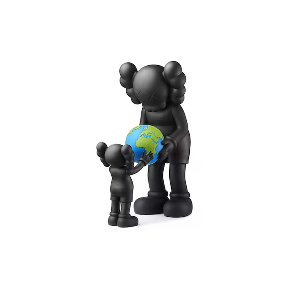 KAWS THE PROMISE Vinyl Figure BlackKAWS THE PROMISE Vinyl Figure