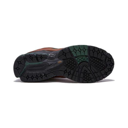 New Balance 2002R Wonderland Park Brown