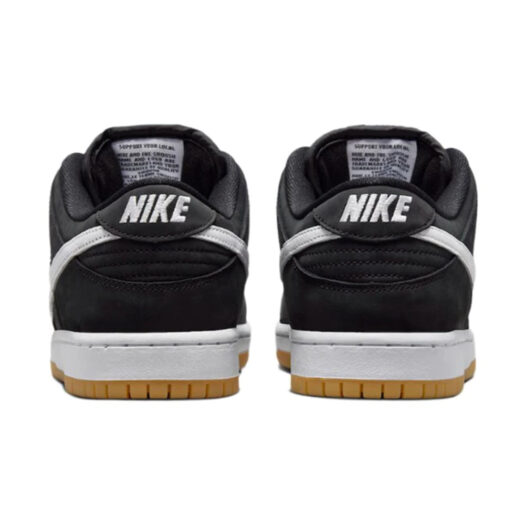 Nike SB Dunk Low Black Gum