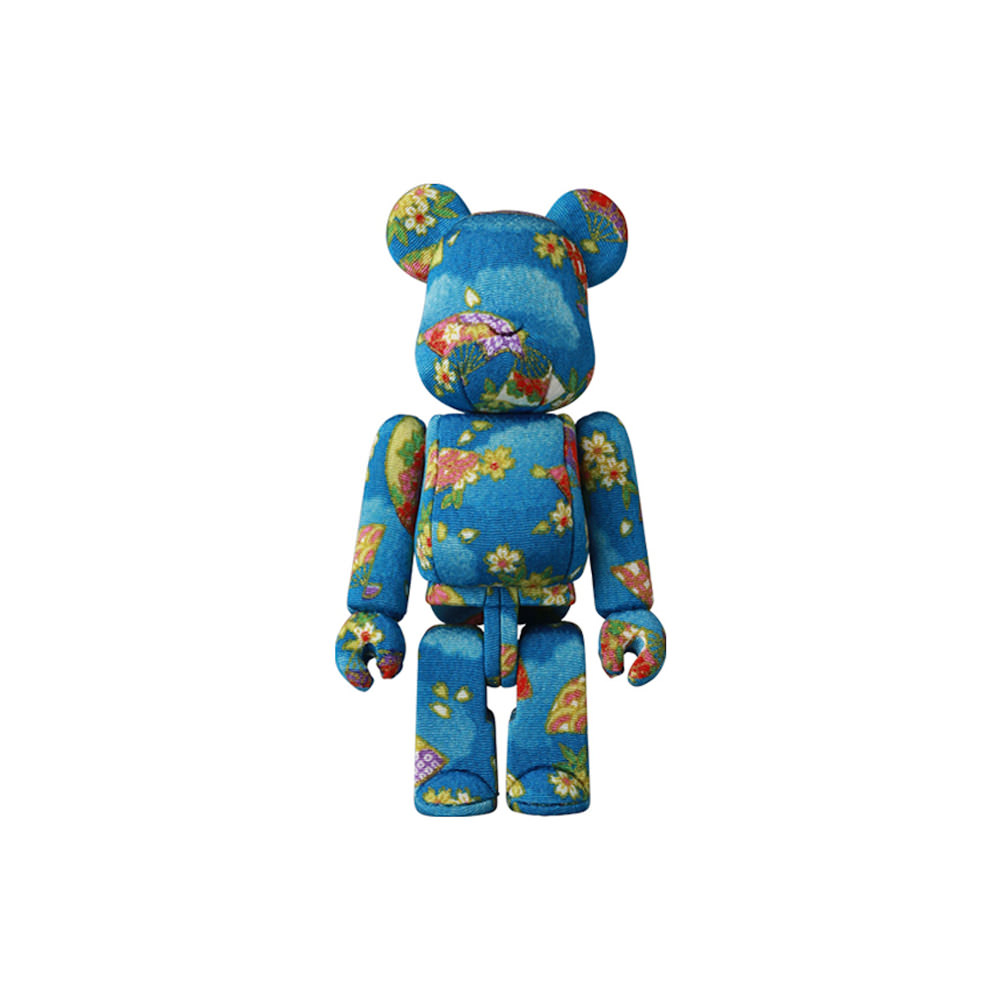 Bearbrick Kimekomi Cherry Blossoms On Fans Doll Figure