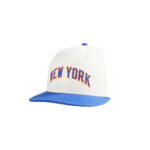 Kith Kids New Era New York Knicks 9Fifty Snapback Sandrift