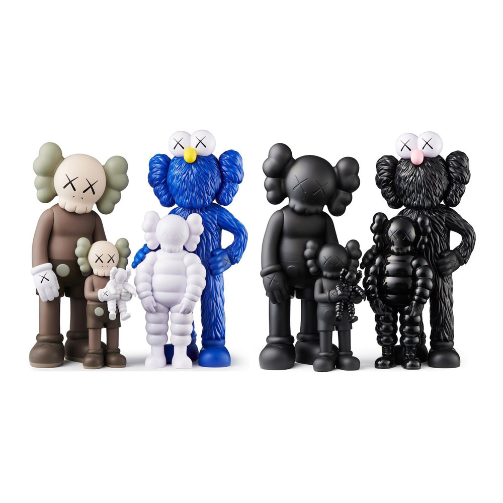 KAWS Family Vinyl Figures Set Brown/White/Blue/BlackKAWS Family