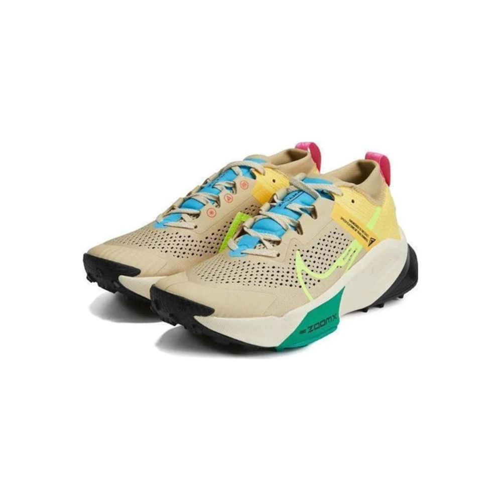 Nike ZoomX Zegama Trail Team Gold VoltNike ZoomX Zegama Trail Team Gold ...