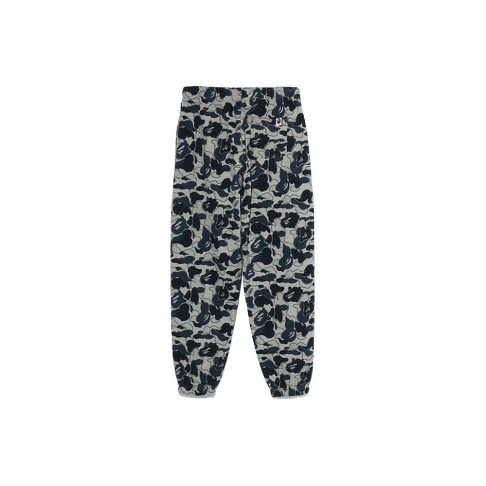 BAPE Womens Cookie Camo 2 Oversized Sweatpants BeigeBAPE Womens Cookie Camo 2 Oversized Sweatpants Beige OFour