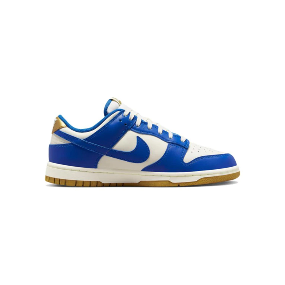 Nike Dunk Low Kansas City Royals (Women’s)Nike Dunk Low Kansas City ...