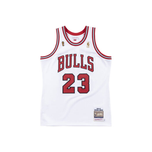Mitchell & Ness Michael Jordan Chicago Bulls 1996-97 Home Authentic NBA Jersey White/Red/Black