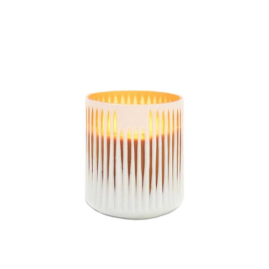 Akosua medium scented candle 17cm