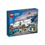 lego-city-passenger-airplane-set-60367-1