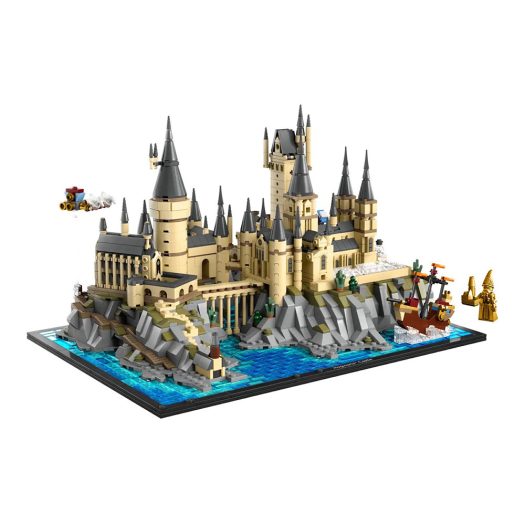 lego-harry-potter-hogwarts-castle-and-grounds-set-76419-2